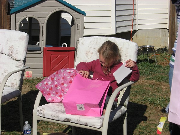 addisons bday party 058.jpg